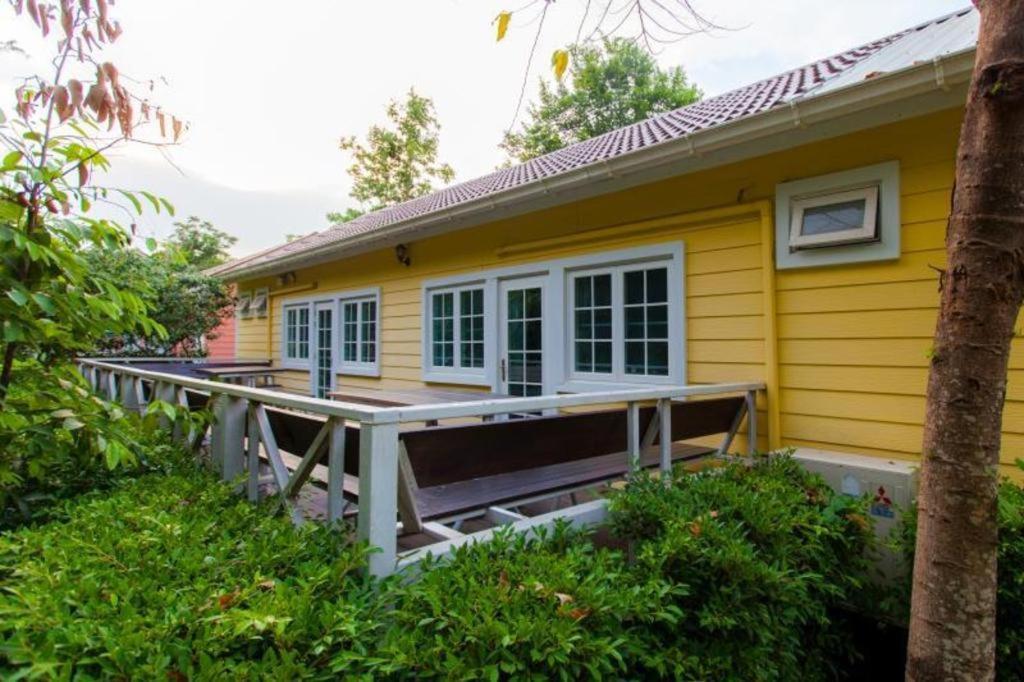 Varee Valley Resort And Restaurant Khon Kaen Exterior photo